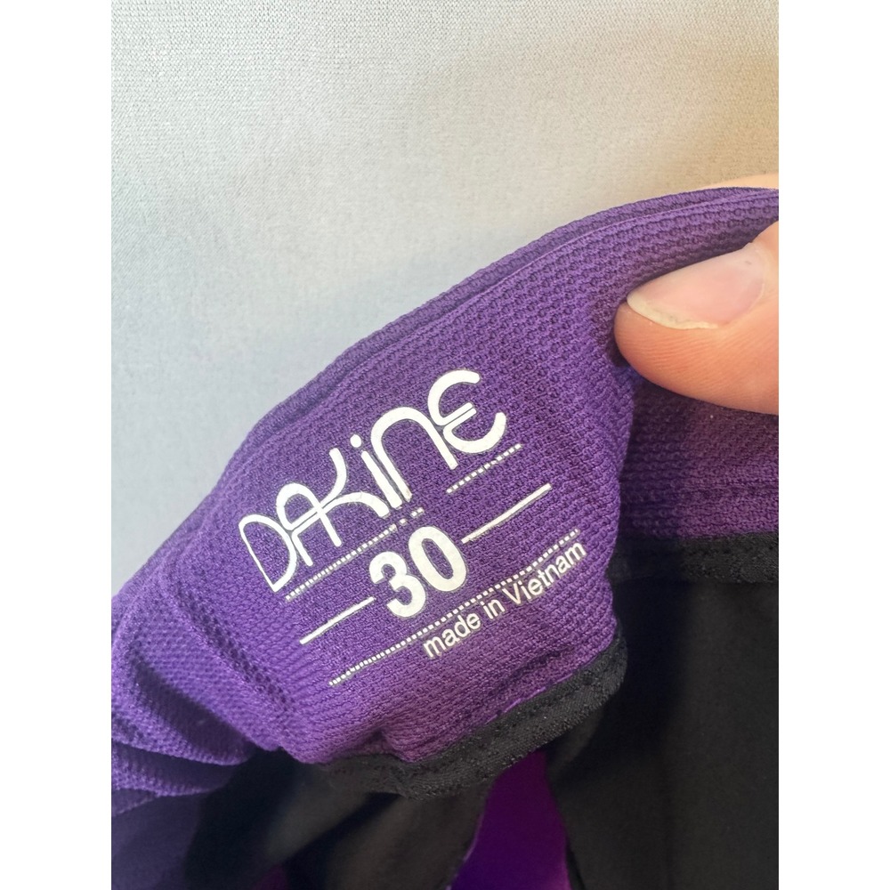 Dakine Mens Purple Black Mountain Bike Shorts with Padded Liner Size 30 8555803 - Picture 3 of 7